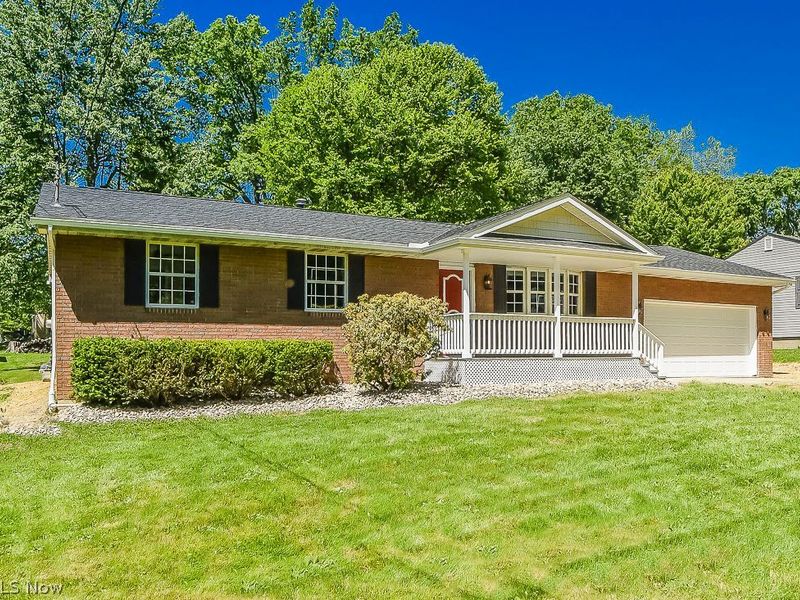 509 Towson Drive NW, Champion, OH 44483 Photo 1