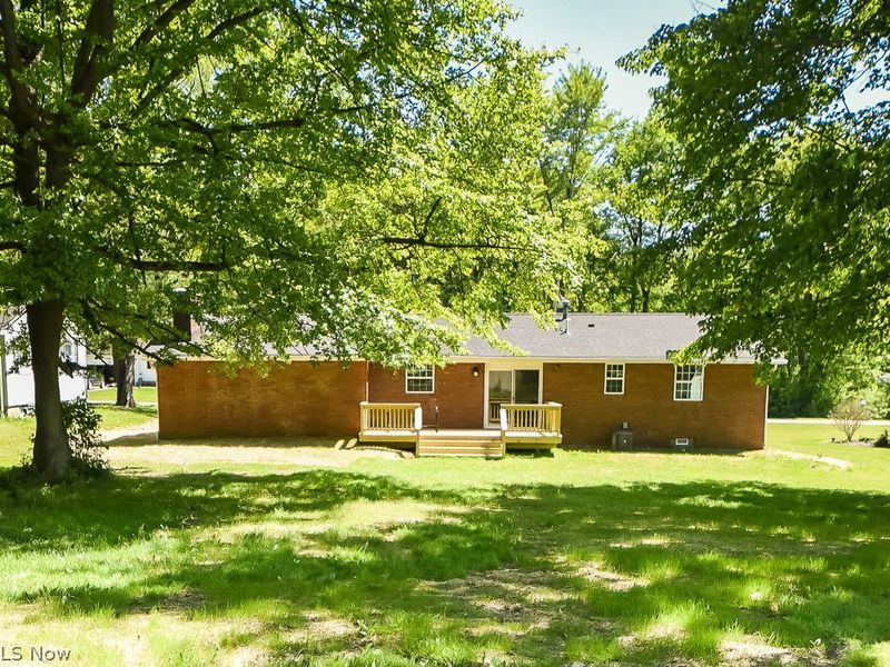 509 Towson Drive NW, Champion, OH 44483 Photo 3
