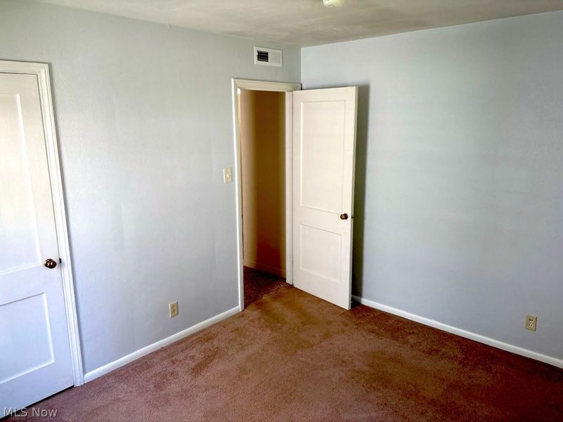 1977 Victoria Street , Cuyahoga Falls, OH 44221 Photo 12