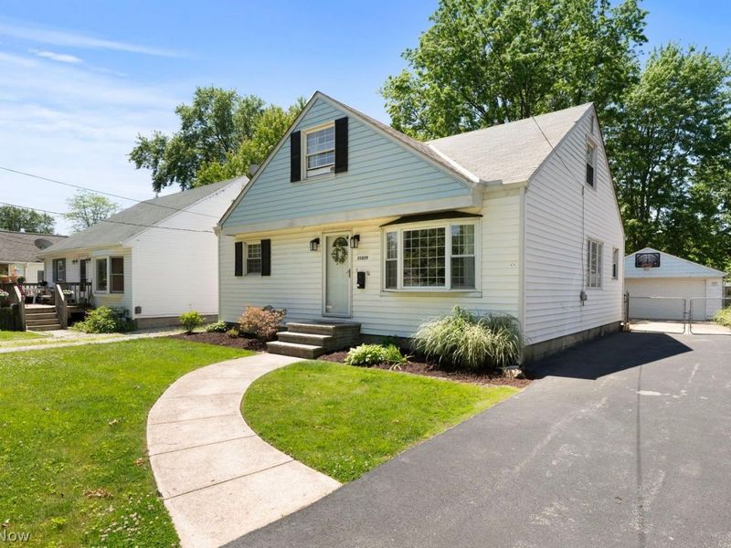 33839 Willowick Drive , Eastlake, OH 44095 Photo 1