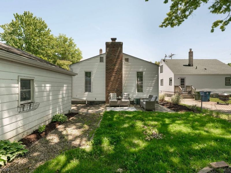 33839 Willowick Drive , Eastlake, OH 44095 Photo 32