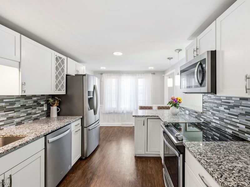 33839 Willowick Drive , Eastlake, OH 44095 Photo 8