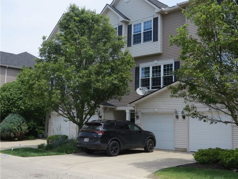 3785 Freedom Pl , Lorain, OH 44052 Photo 1