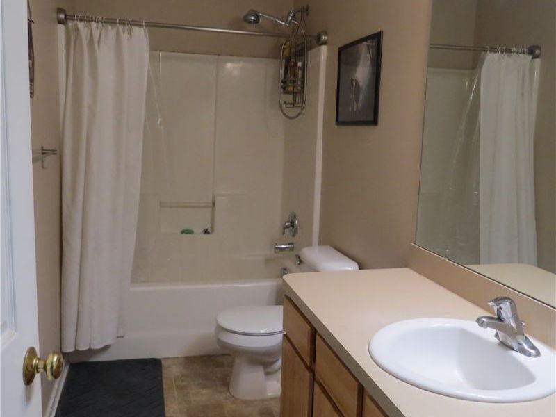 3785 Freedom Pl , Lorain, OH 44052 Photo 18