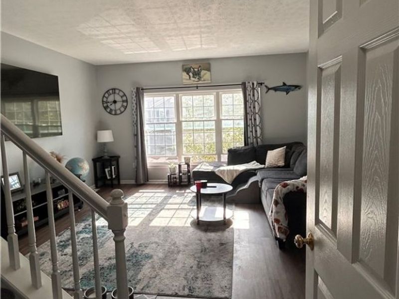 3785 Freedom Pl , Lorain, OH 44052 Photo 6