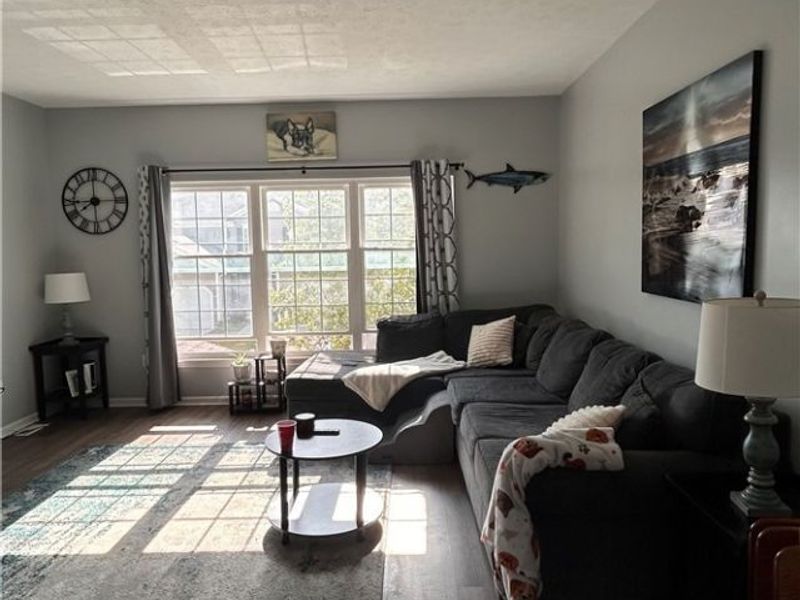 3785 Freedom Pl , Lorain, OH 44052 Photo 8