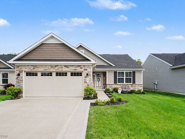 127 Beaver Creek Trail, Amherst, OH 44001