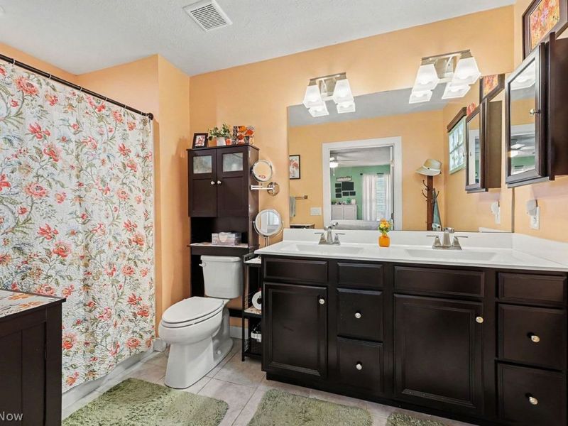 127 Beaver Creek Trail, Amherst, OH 44001 Photo 17
