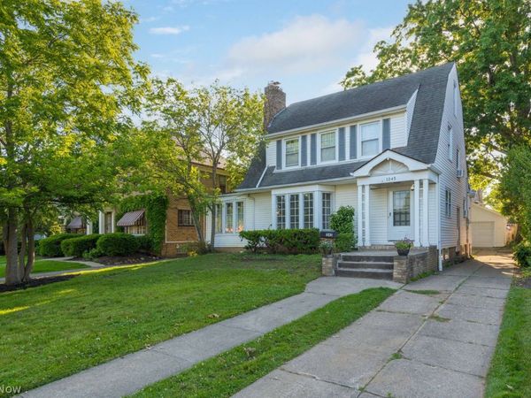 1245 Bunts Road , Lakewood, OH 44107