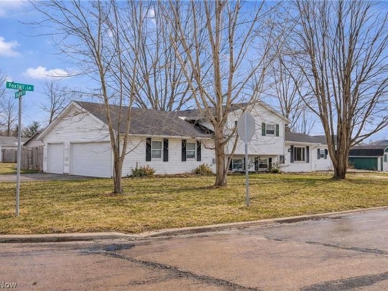6501 Fox Tail Lane , Amherst, OH 44001 Photo 2