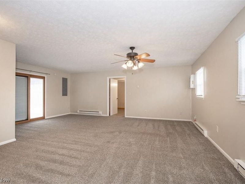 6501 Fox Tail Lane , Amherst, OH 44001 Photo 8