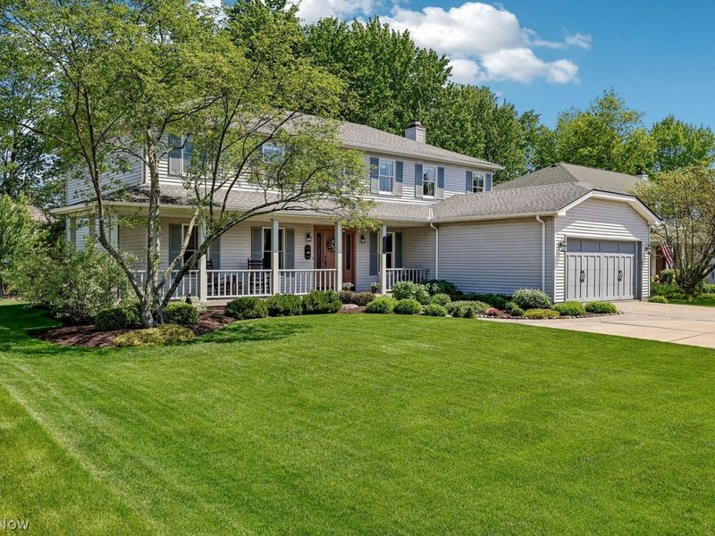 19585 Castletown Drive , Strongsville, OH 44136 Photo 1