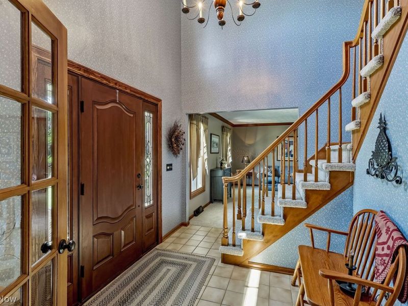 19585 Castletown Drive , Strongsville, OH 44136 Photo 5