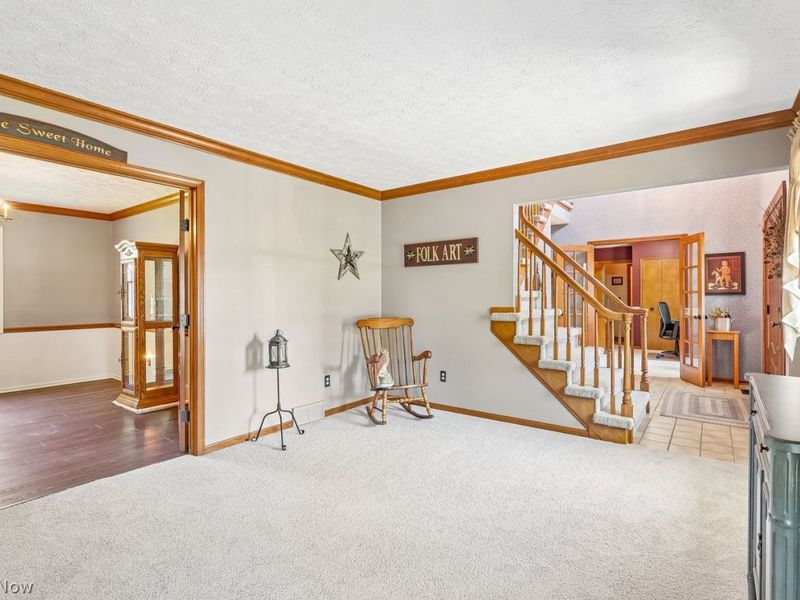 19585 Castletown Drive , Strongsville, OH 44136 Photo 9