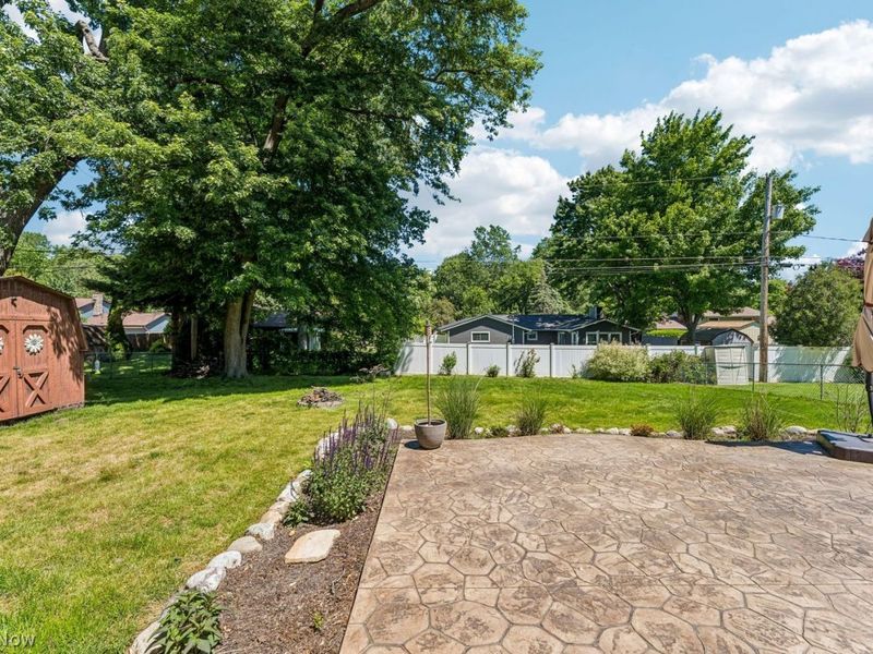 226 Rustic Hill Lane , Amherst, OH 44001 Photo 37