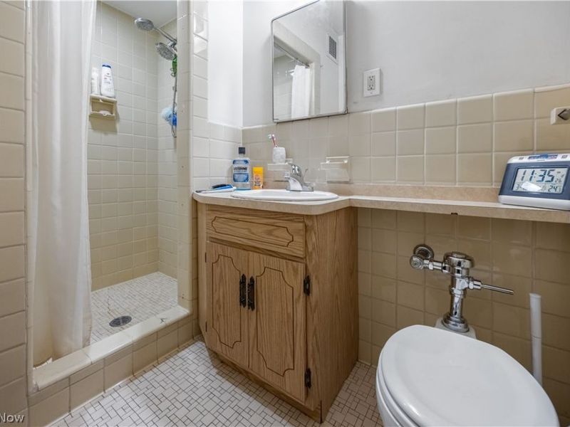 13800 Fairhill Road , Unit 509, Shaker Heights, OH 44120 Photo 13