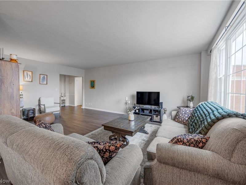 13800 Fairhill Road , Unit 509, Shaker Heights, OH 44120 Photo 25