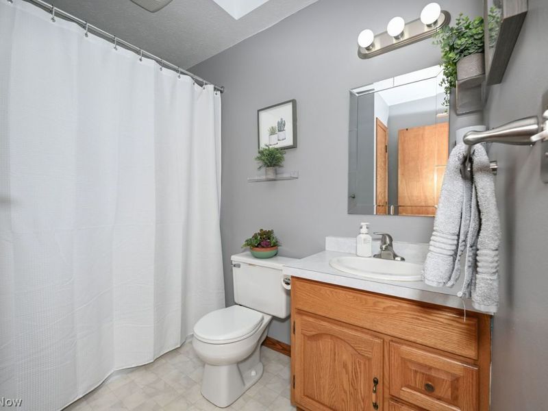 7320 Guilford Road , Seville, OH 44273 Photo 33