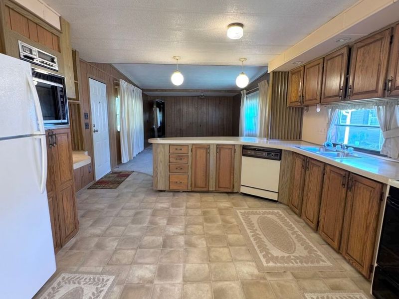 1166 Lafayette Road , Unit F38, Medina, OH 44256 Photo 12