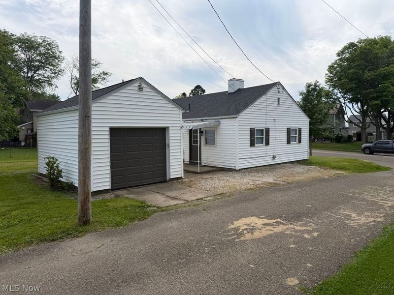 201 Union Avenue , Dover, OH 44622 Photo 3