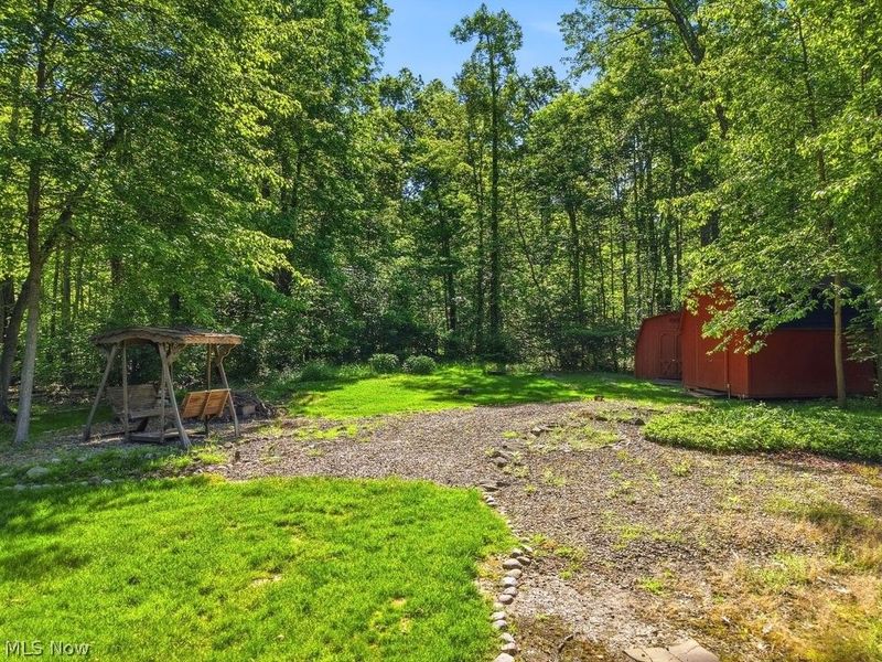 8017 S Gannett Road , Northfield, OH 44067 Photo 4