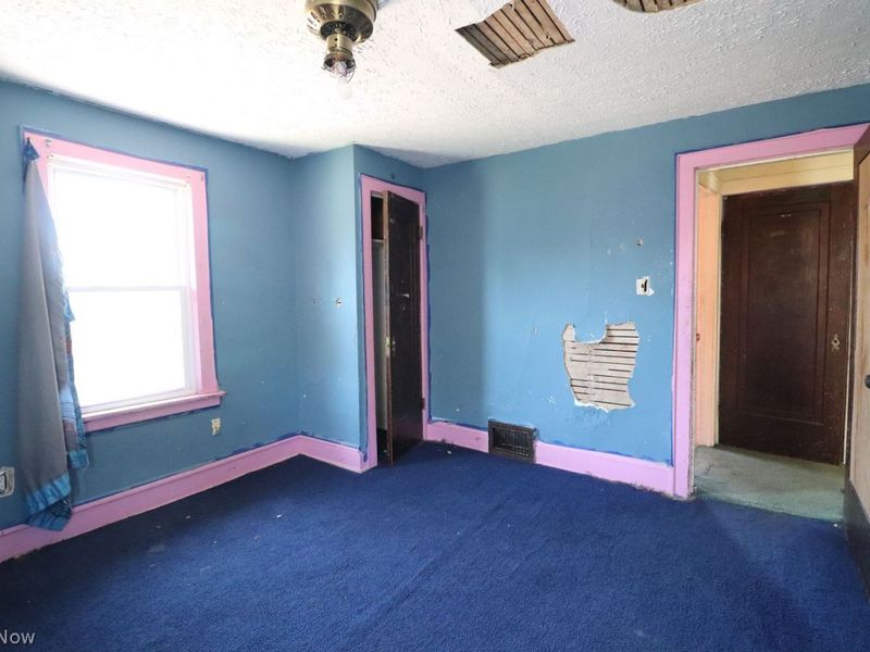 979 Mercer Avenue , Akron, OH 44320 Photo 14