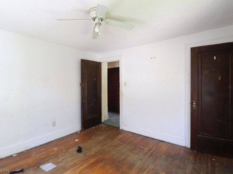 979 Mercer Avenue , Akron, OH 44320 Photo 18