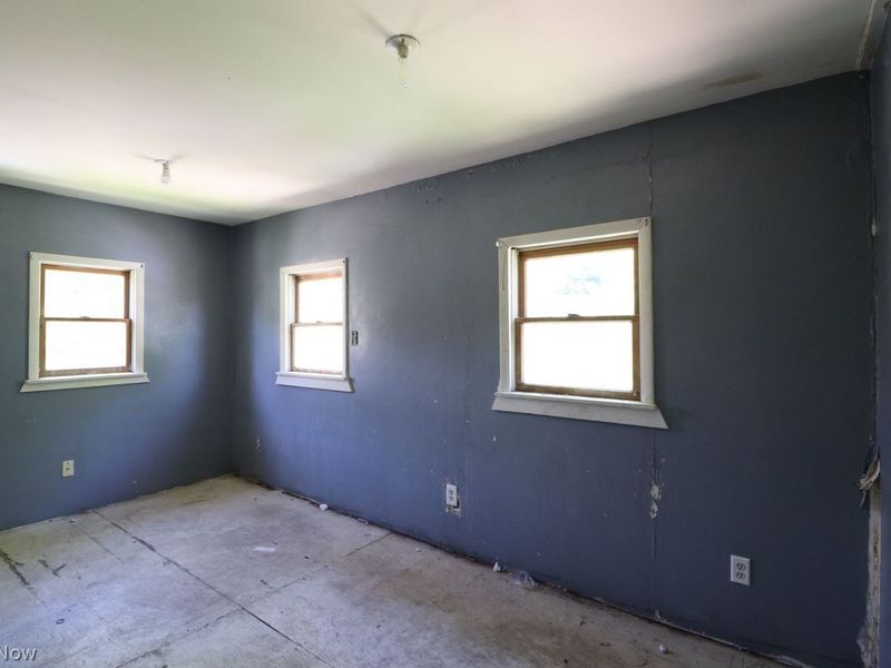979 Mercer Avenue , Akron, OH 44320 Photo 19