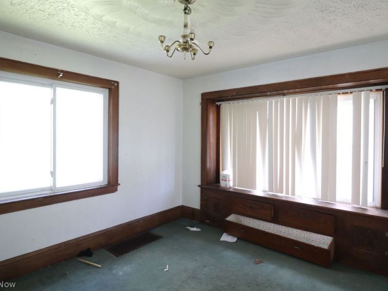 979 Mercer Avenue , Akron, OH 44320 Photo 6