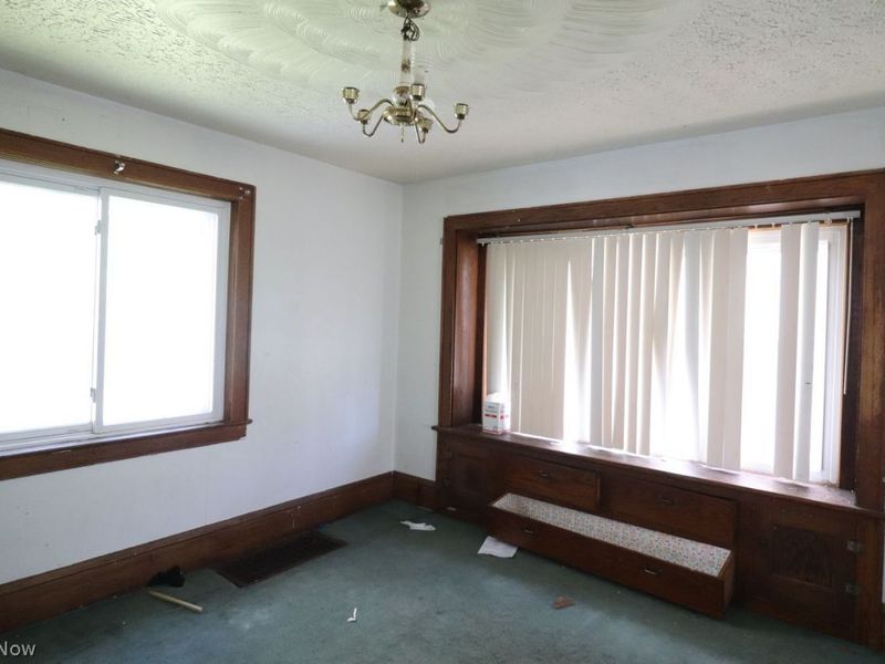979 Mercer Avenue , Akron, OH 44320 Photo 8