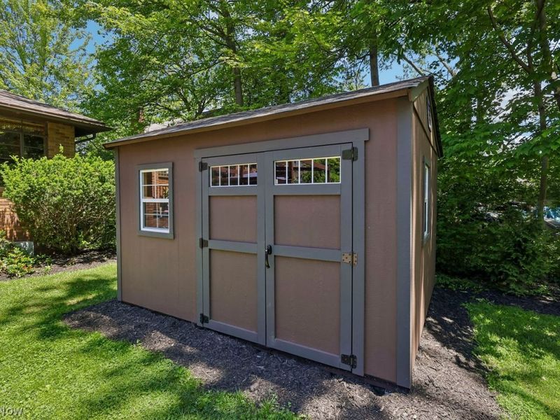 19449 Westwood Drive , Strongsville, OH 44149 Photo 36