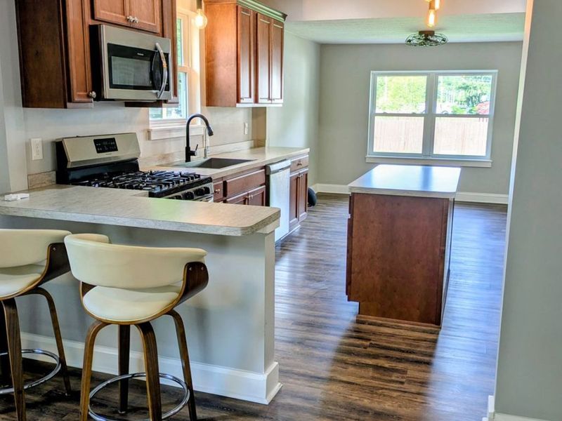 1013 Elm Street , Grafton, OH 44044 Photo 6