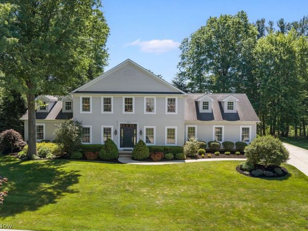 900 Ridgewood Boulevard , Hudson, OH 44236