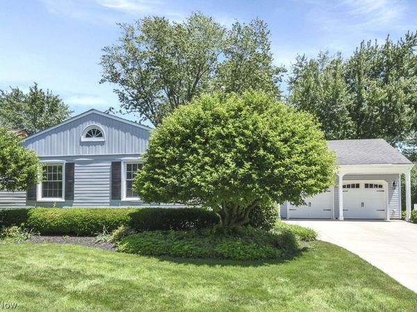 431 Powell Drive , Bay Village, OH 44140