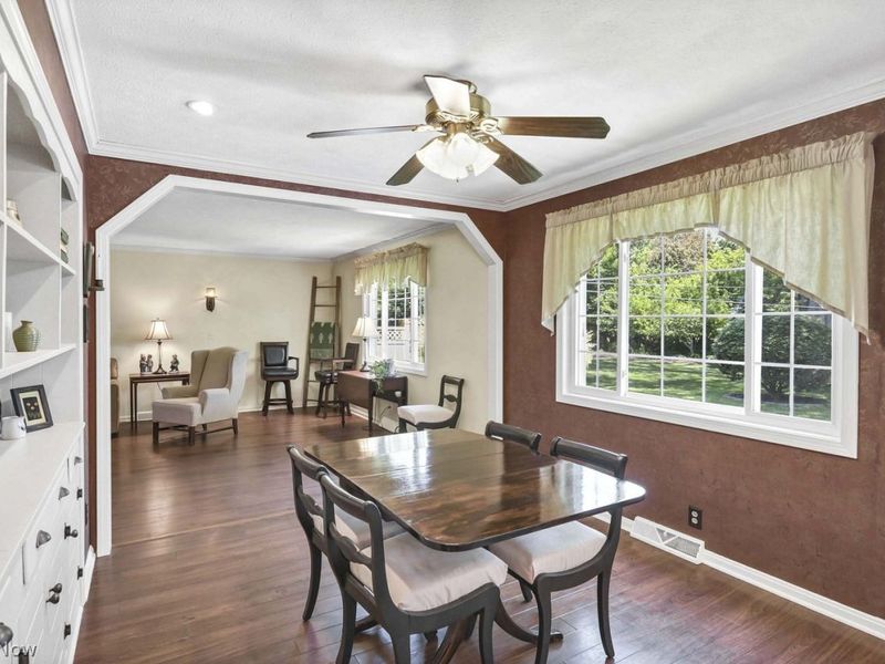431 Powell Drive , Bay Village, OH 44140 Photo 10