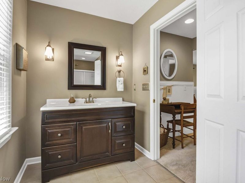 431 Powell Drive , Bay Village, OH 44140 Photo 20