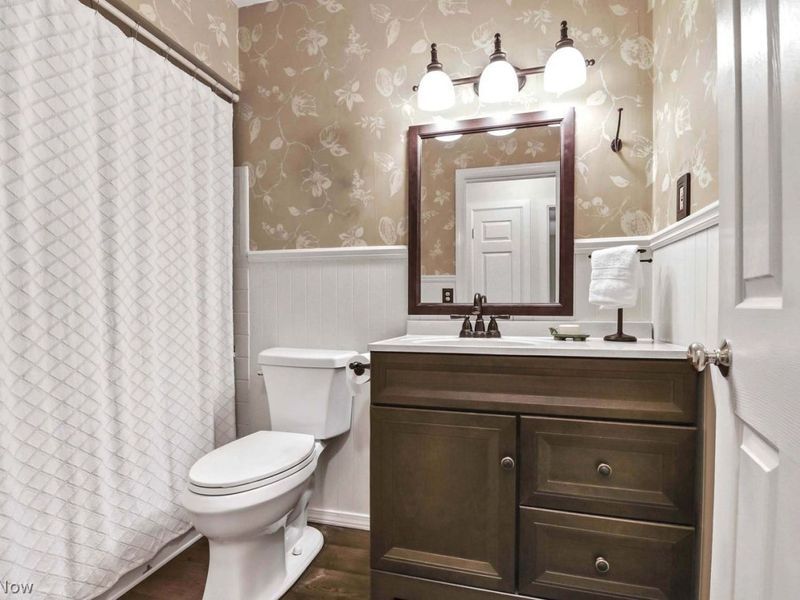 431 Powell Drive , Bay Village, OH 44140 Photo 26