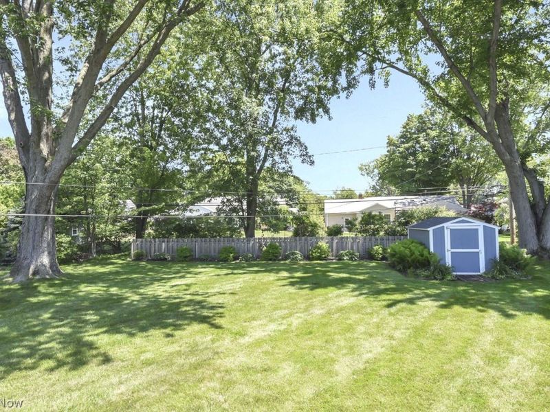 431 Powell Drive , Bay Village, OH 44140 Photo 37