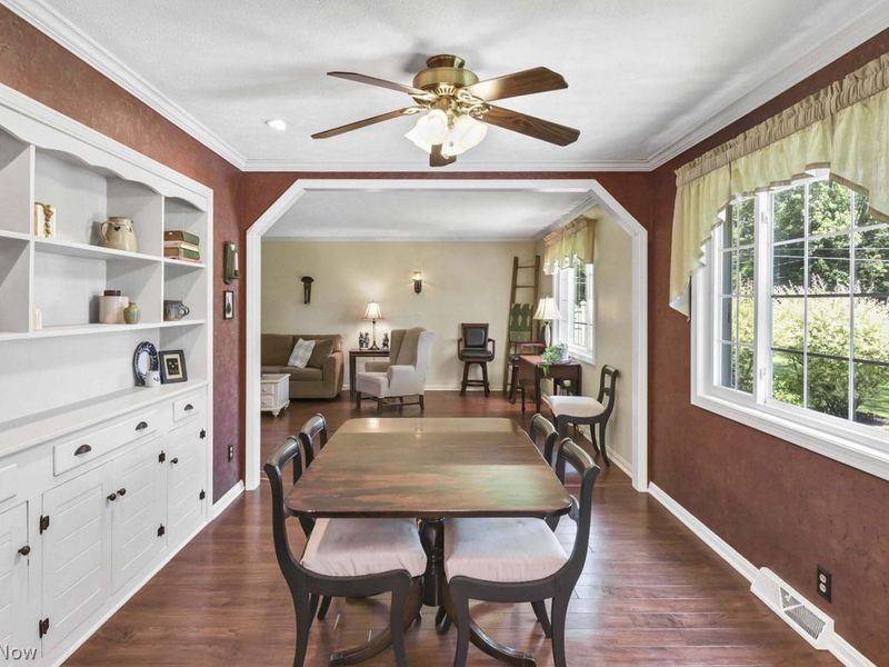 431 Powell Drive , Bay Village, OH 44140 Photo 9