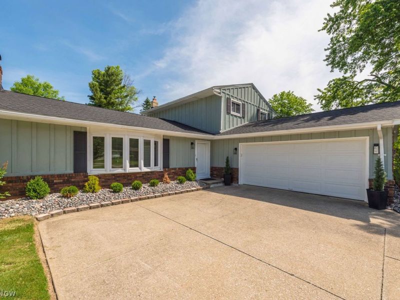 3693 Bramblewood Drive , Brunswick, OH 44212 Photo 3