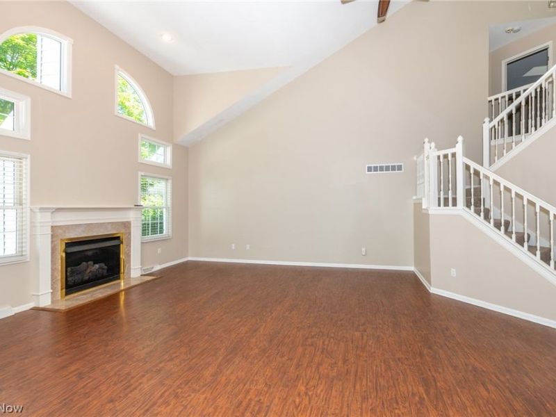 277 Adena Trace , Akron, OH 44321 Photo 7
