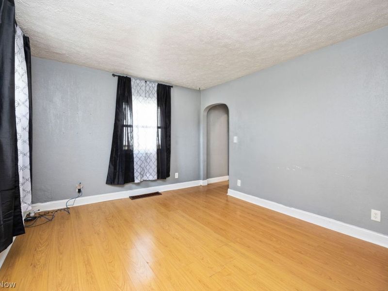 498 Oak Street , Wadsworth, OH 44281 Photo 12