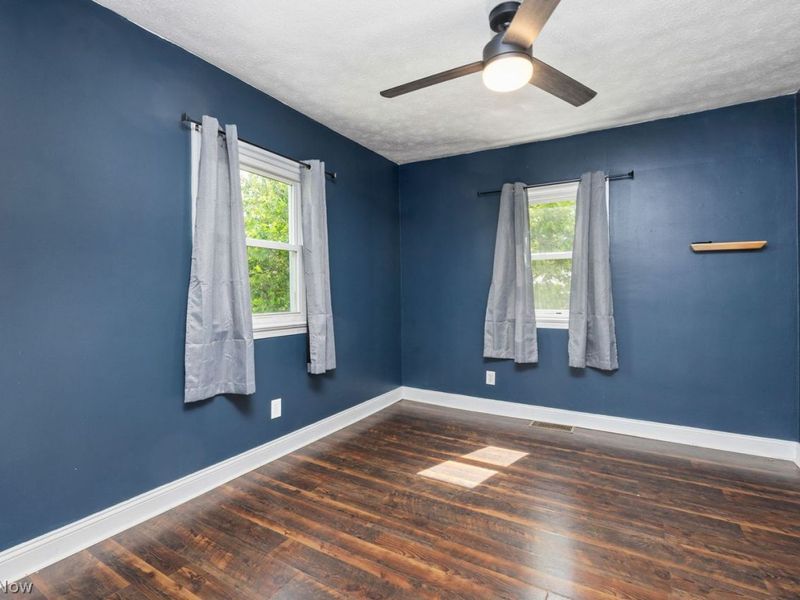498 Oak Street , Wadsworth, OH 44281 Photo 17