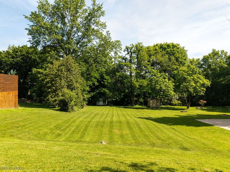 498 Oak Street , Wadsworth, OH 44281 Photo 4