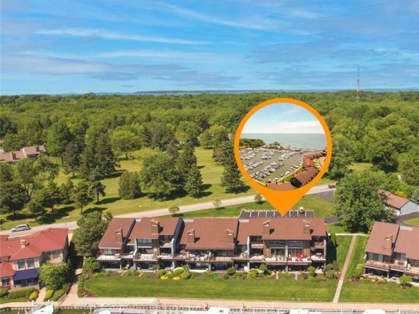 3234 N Marina View Drive , Port Clinton, OH 43452