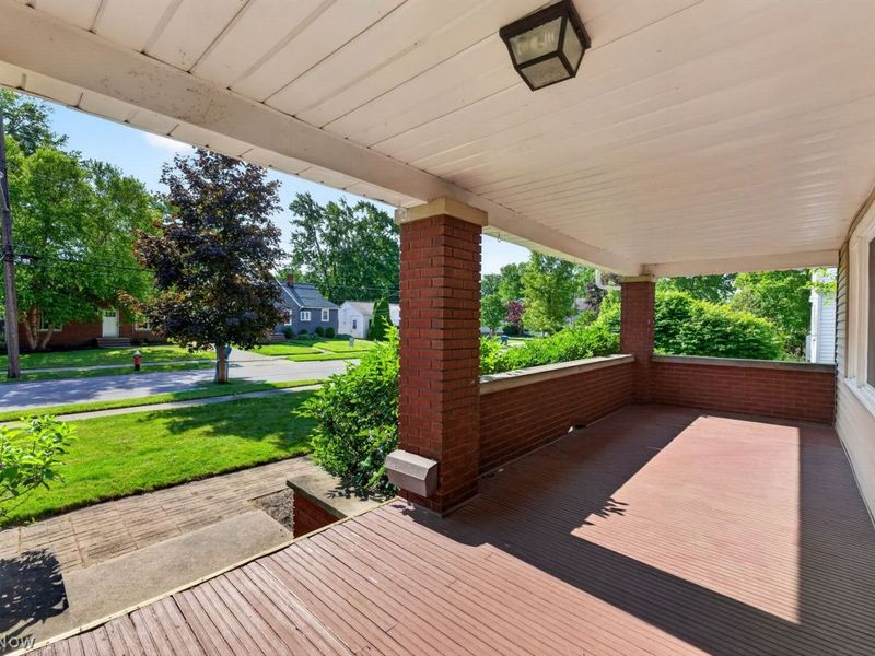4280 W 229th Street , Fairview Park, OH 44126 Photo 3