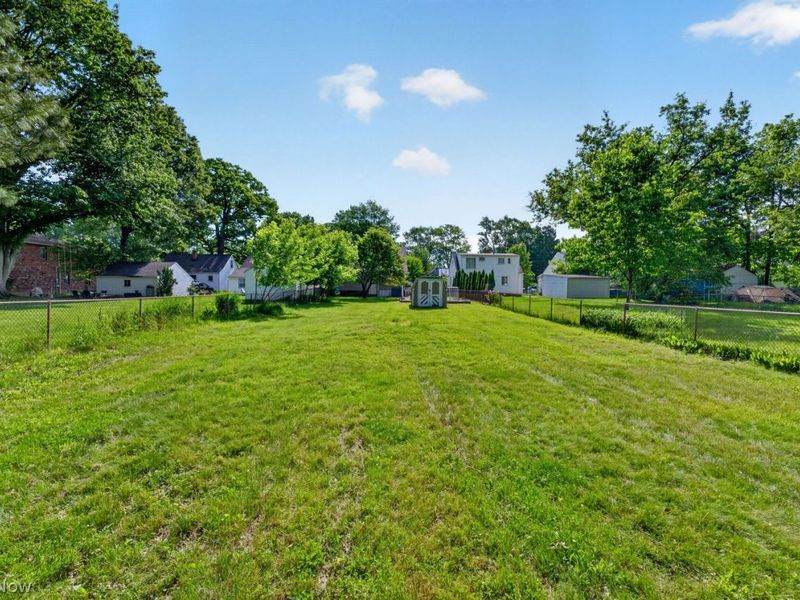 4280 W 229th Street , Fairview Park, OH 44126 Photo 33
