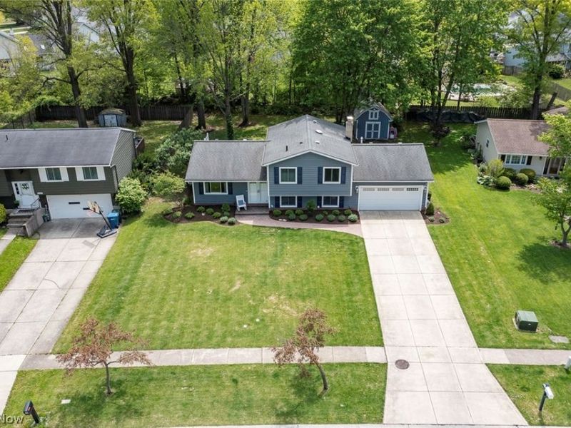 26281 Hickory Lane , Olmsted Falls, OH 44138 Photo 39