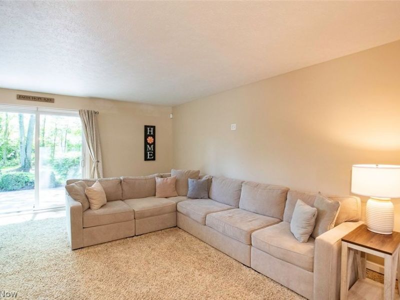 26281 Hickory Lane , Olmsted Falls, OH 44138 Photo 8
