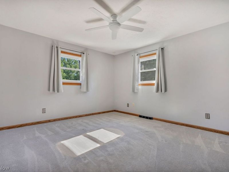 507 Meadowridge Avenue NW, Canton, OH 44708 Photo 12